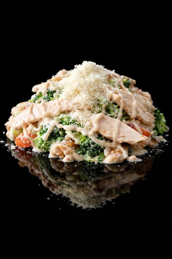 Caesar Salad with Chicken (240 g)