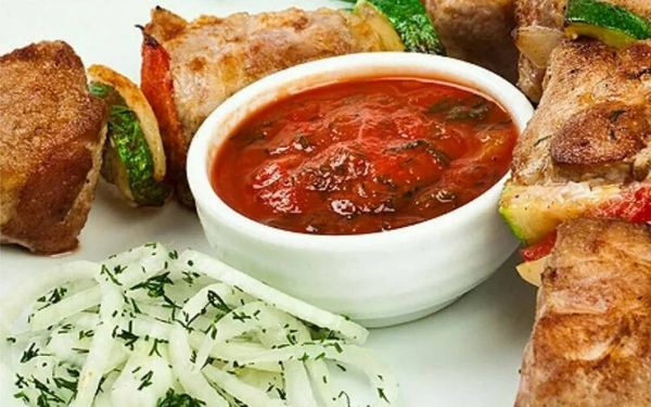 Соус томатный с луком