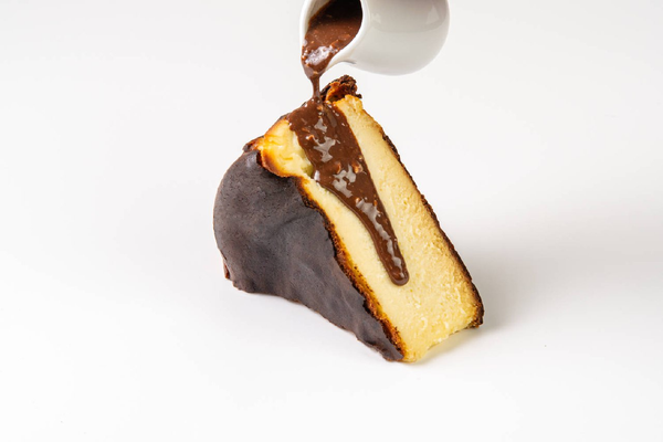 San Sebastian cheesecake 